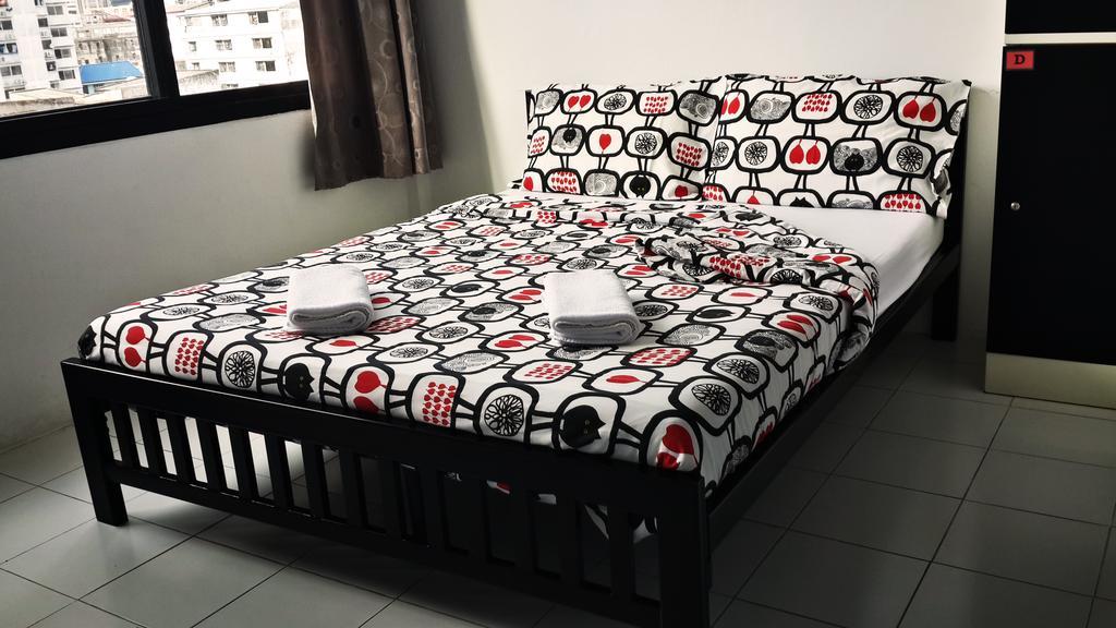 De Talak Hostel Бангкок Экстерьер фото